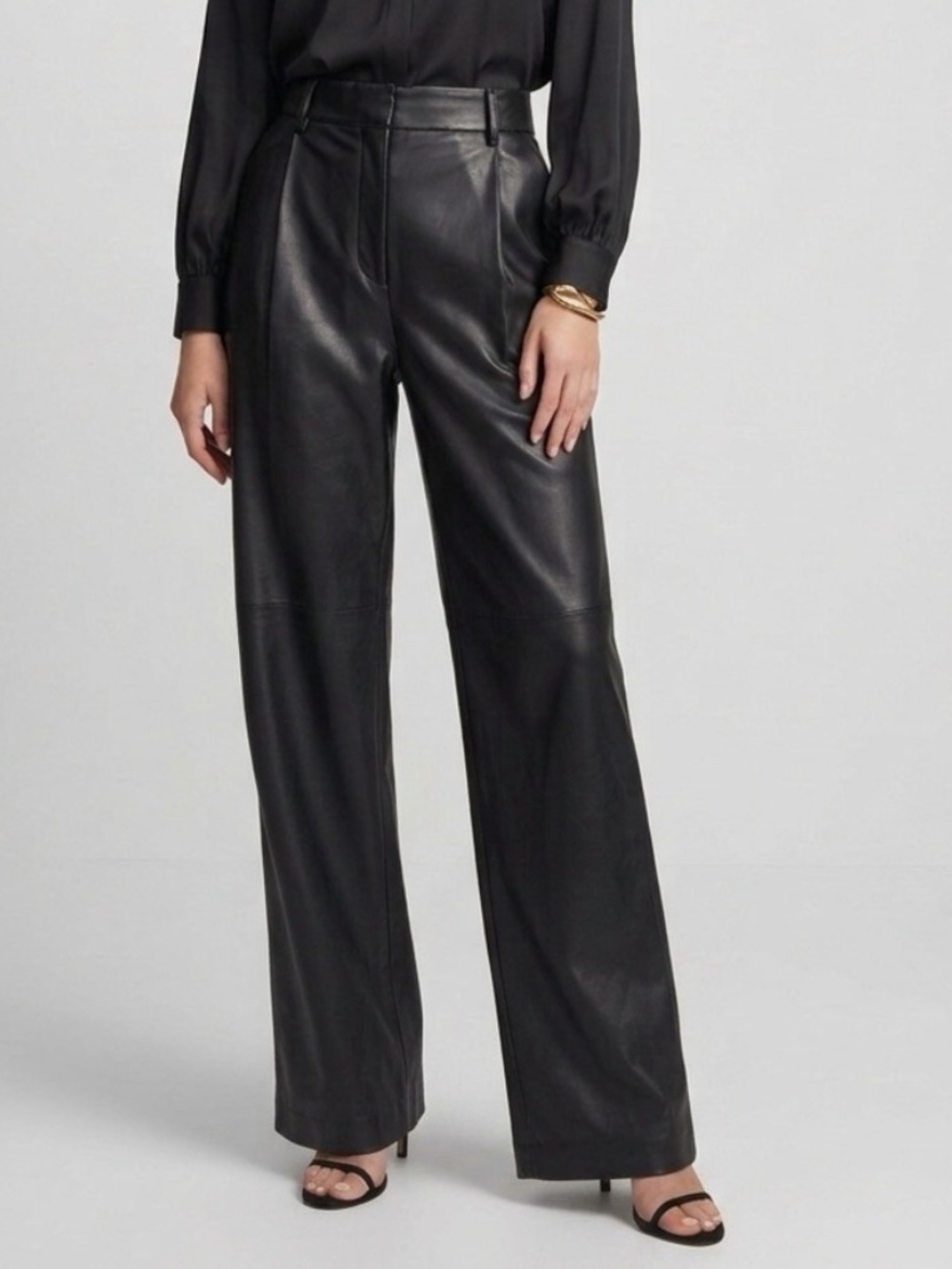 Donna Karan New York Pleated Wide Leg Faux Leather Pants in Black • 10 • NWT